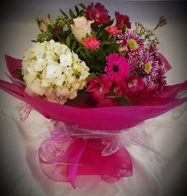 Mother's Day hot pink's mix aquapak